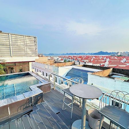 Green Suites Hotel Ha Long Eksteriør billede